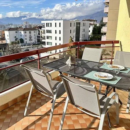 Apartament Residenza Flora 17 By Fewotessin *