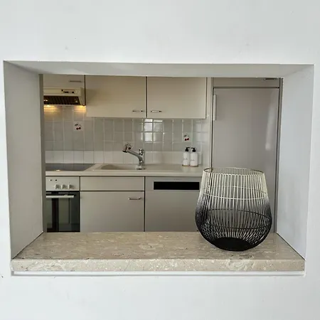 Apartament Residenza Flora 17 By Fewotessin *